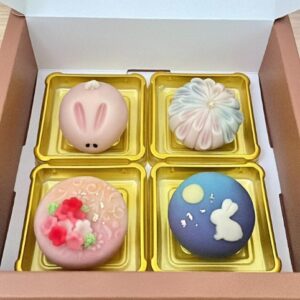 Neriki Mooncake by Loveforwagashi